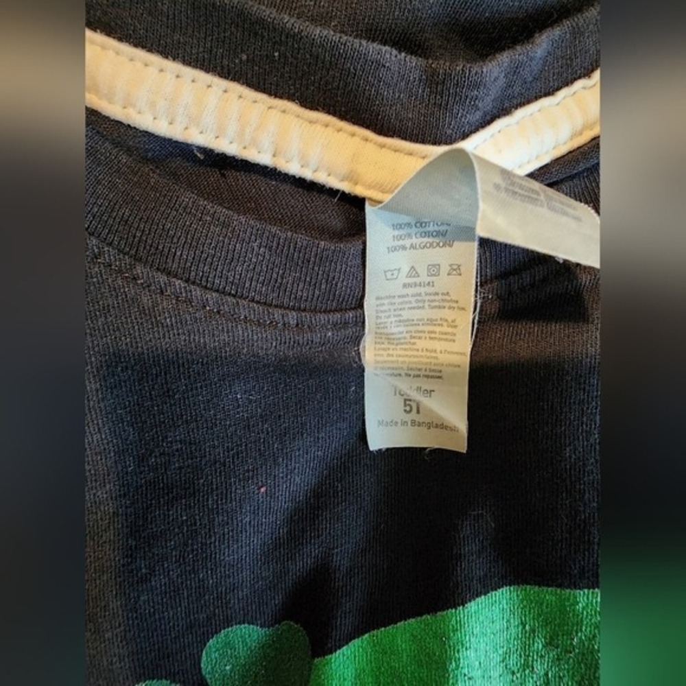 Kid's sz 5T Black St Patricks Day Charmer Leprechaun Hat Tee Holiday Irish - Picture 7 of 8